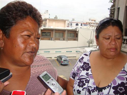 Burocratismo frena empleo temporal para despicadoras de camarón